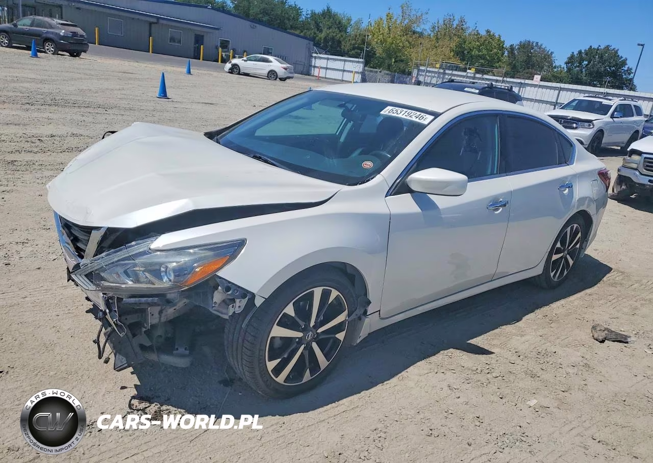 2018 Nissan Altima 2.5 Sr – zdjęcie 1 z 12