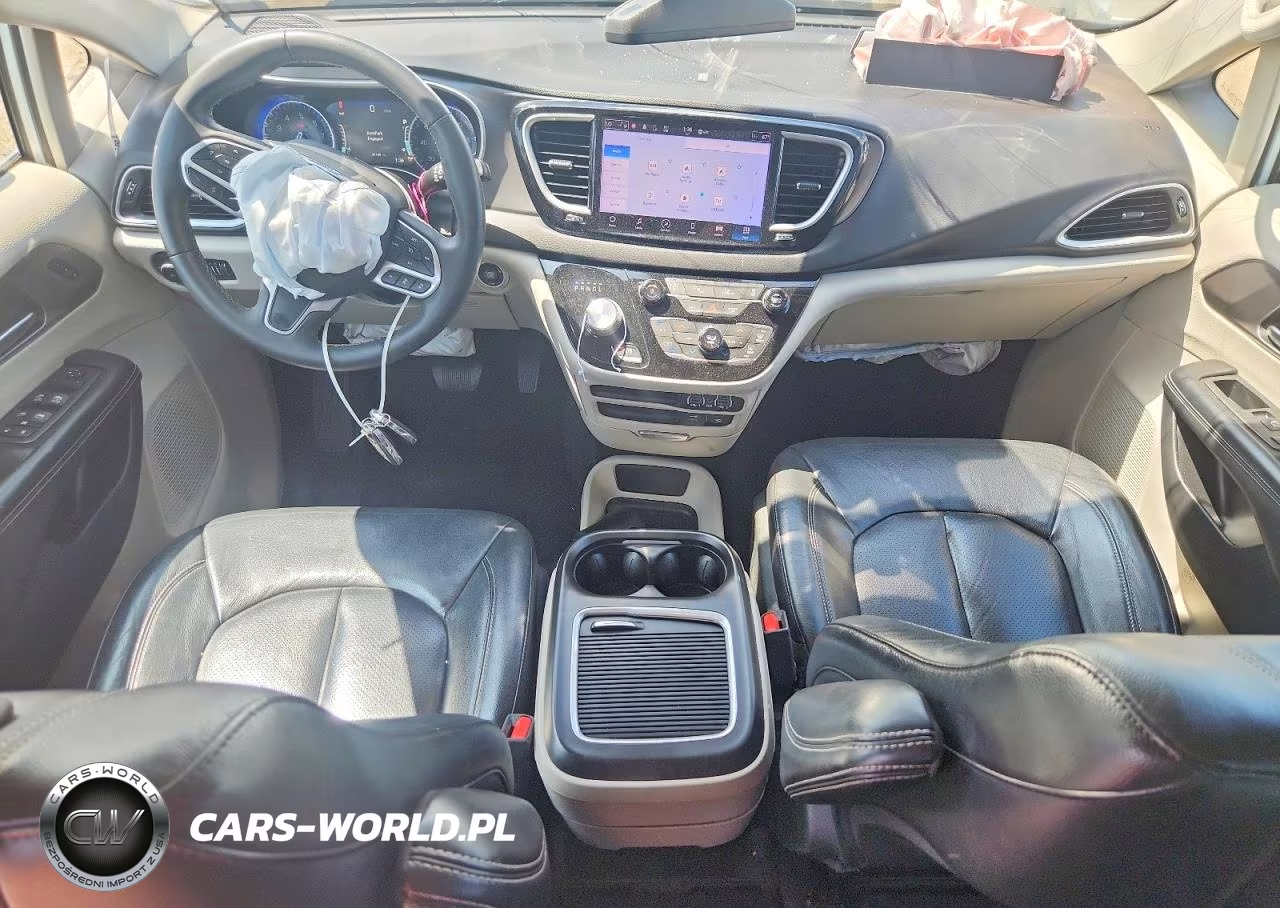 2022 Chrysler Pacifica Touring L VIN:2C4RC1BG6NR138993 - 8