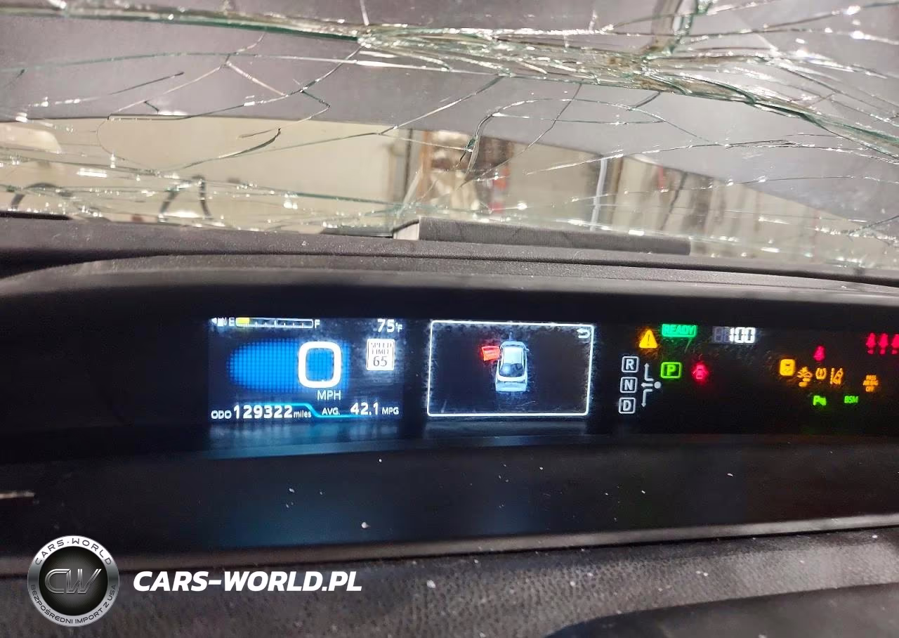 2021 Toyota Prius Limited VIN:JTDKAMFU9M3134808 - 9