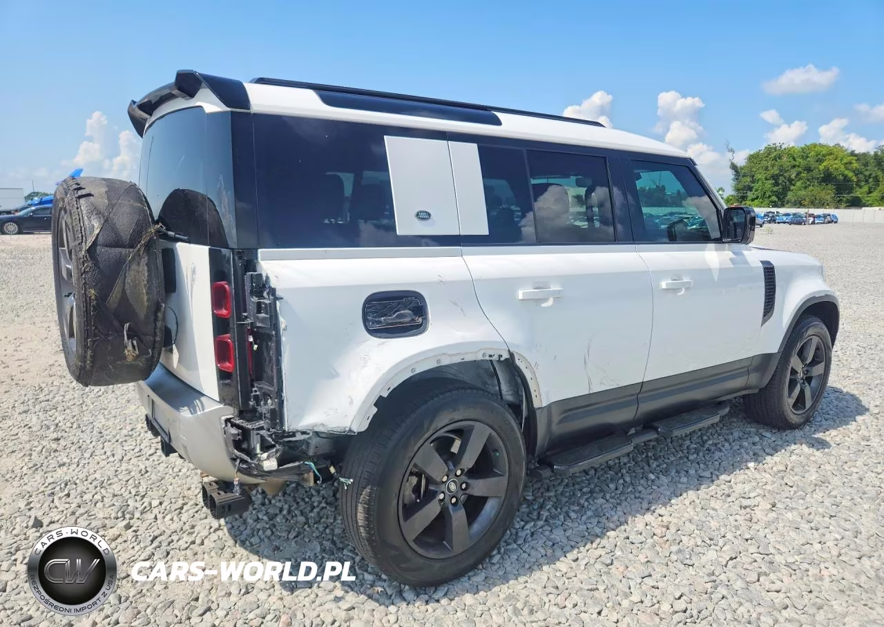 2024 Land Rover Defender 110 S VIN:SALEJ7EU3R2264234 - 3