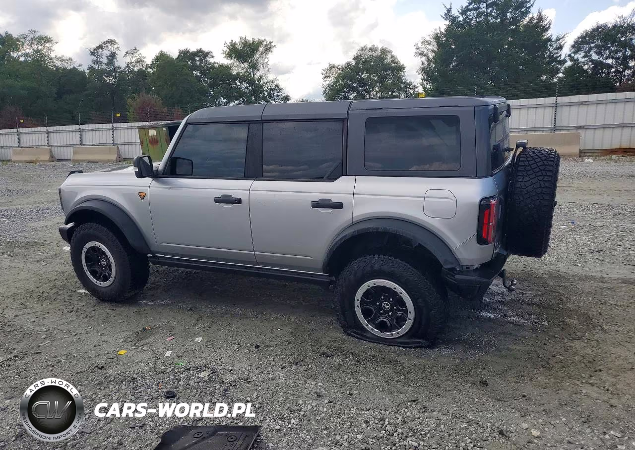 2023 Ford Bronco Base VIN:1FMEE5DH2PLB16244 - 2