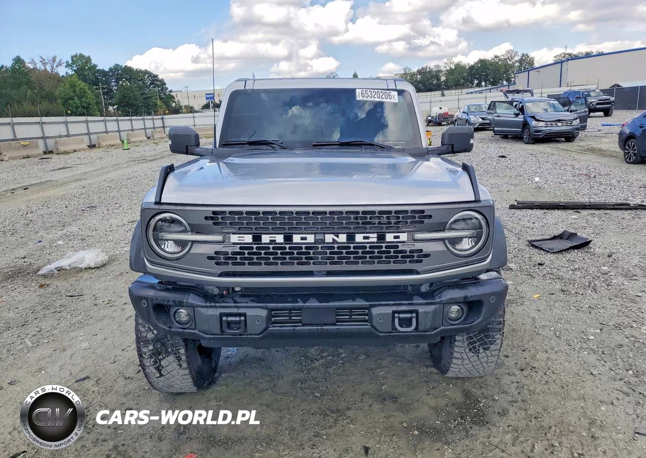 2023 Ford Bronco Base VIN:1FMEE5DH2PLB16244 - 5