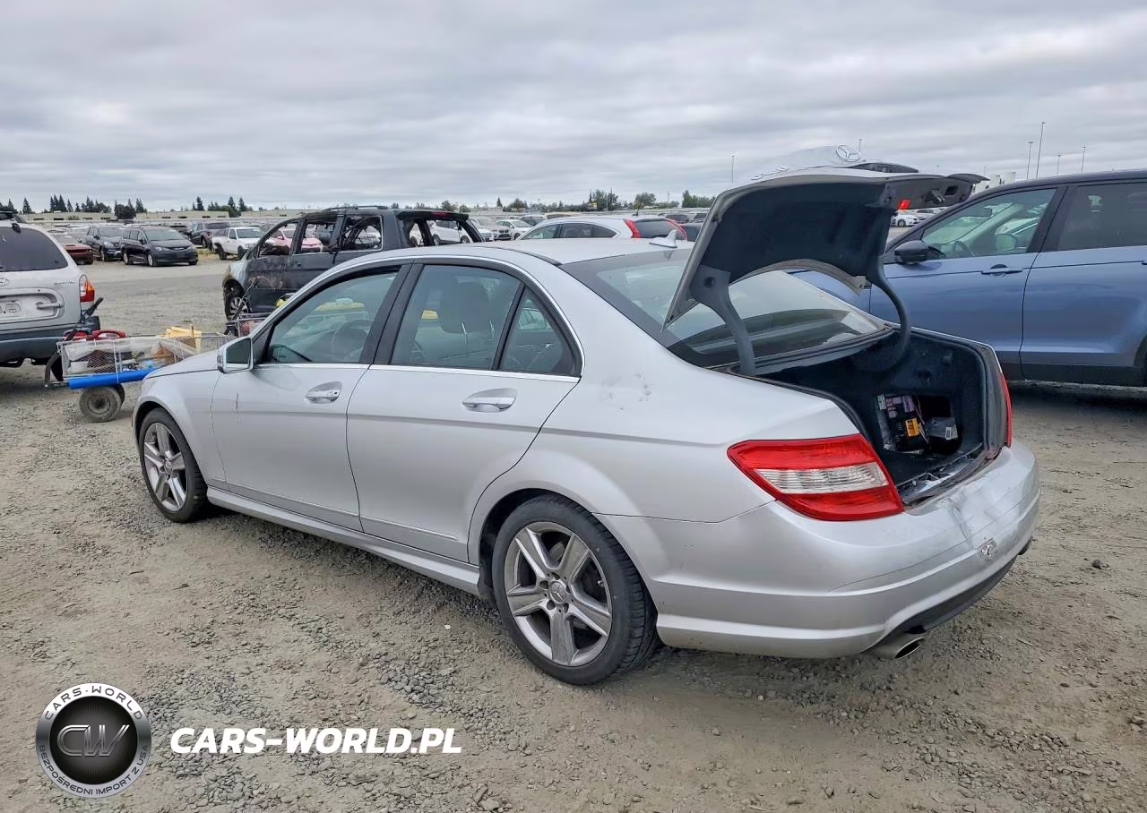 2010 Mercedes-Benz C 300 VIN:WDDGF5EBXAR121058 - 2