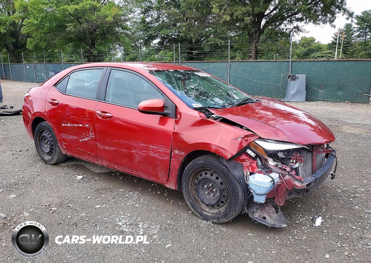 2015 Toyota Corolla Le VIN:2T1BURHE9FC455994 - 4