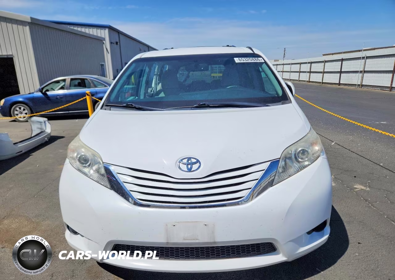 2017 Toyota Sienna Le VIN:5TDKZ3DC1HS850670 - 5