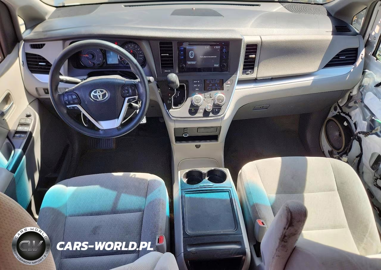 2017 Toyota Sienna Le VIN:5TDKZ3DC1HS850670 - 8