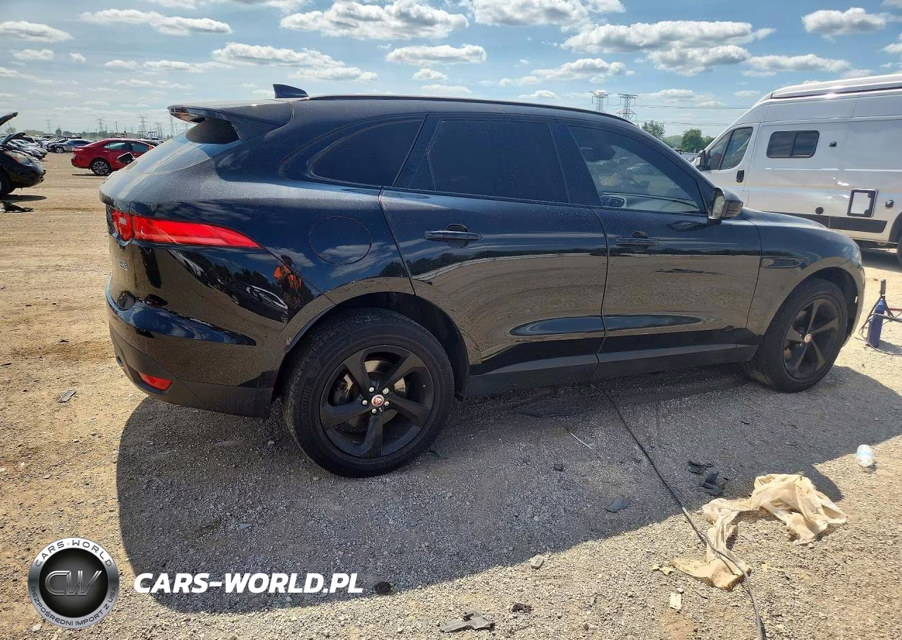 2018 Jaguar F-Pace Premium VIN:SADCJ2FX7JA293180 - 3