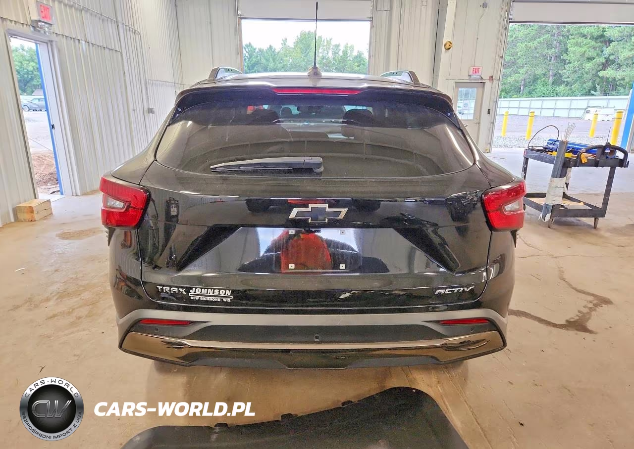 2025 Chevrolet Trax Activ VIN:KL77LKEP3SC341849 - 6