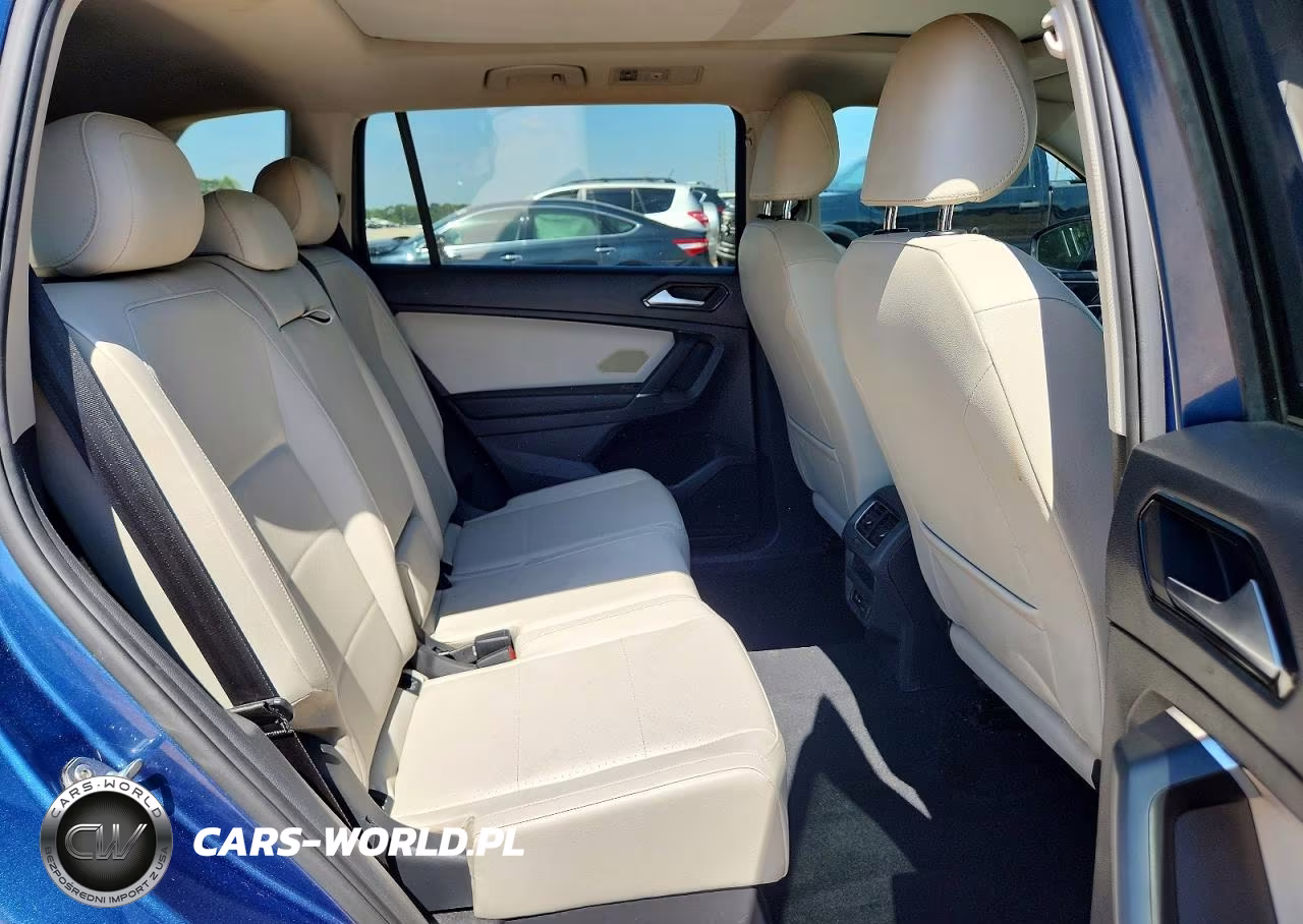2018 Volkswagen Tiguan Se VIN:3VV2B7AX5JM110985 - 11