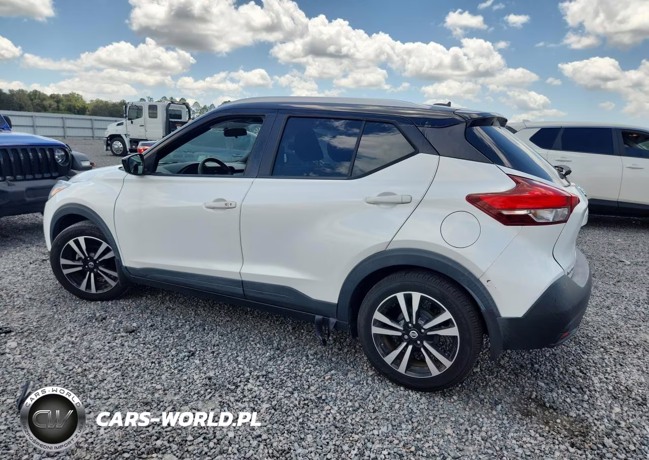 2019 Nissan Kicks Sv VIN:3N1CP5CUXKL503757 - 2