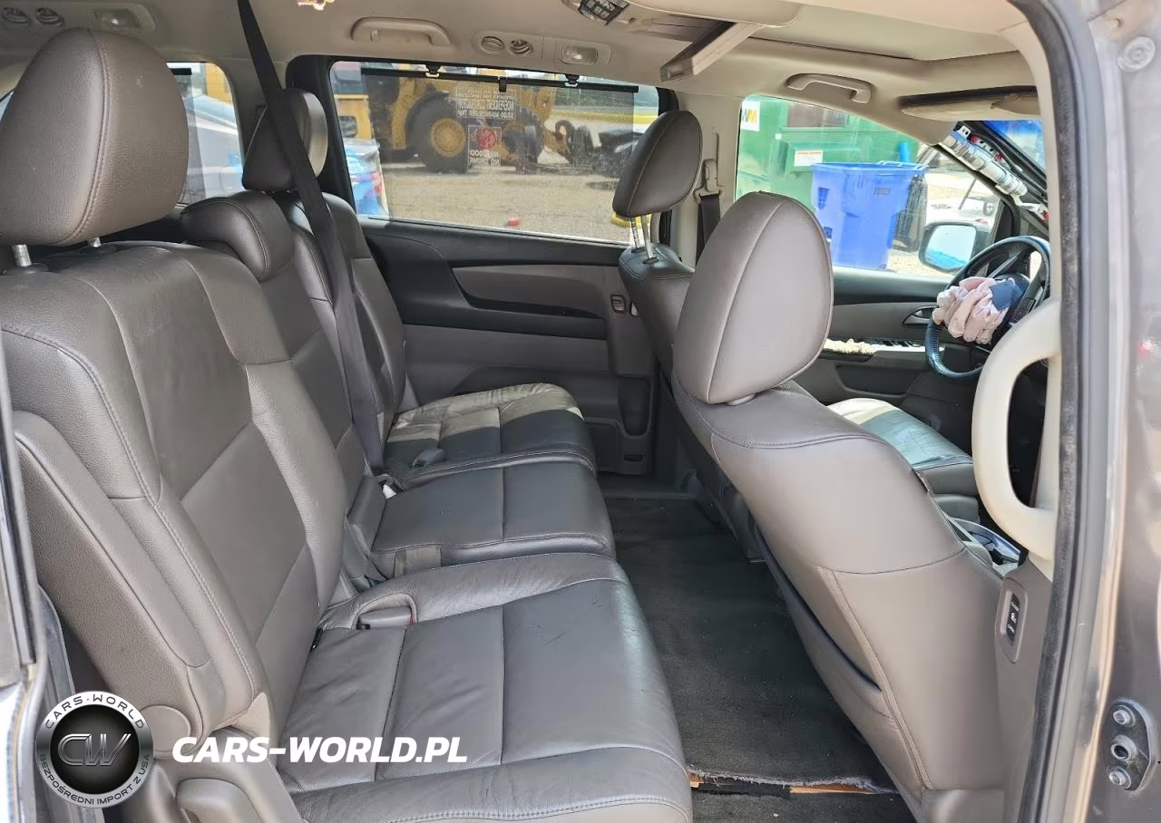 2012 Honda Odyssey Touring VIN:5FNRL5H97CB025336 - 11