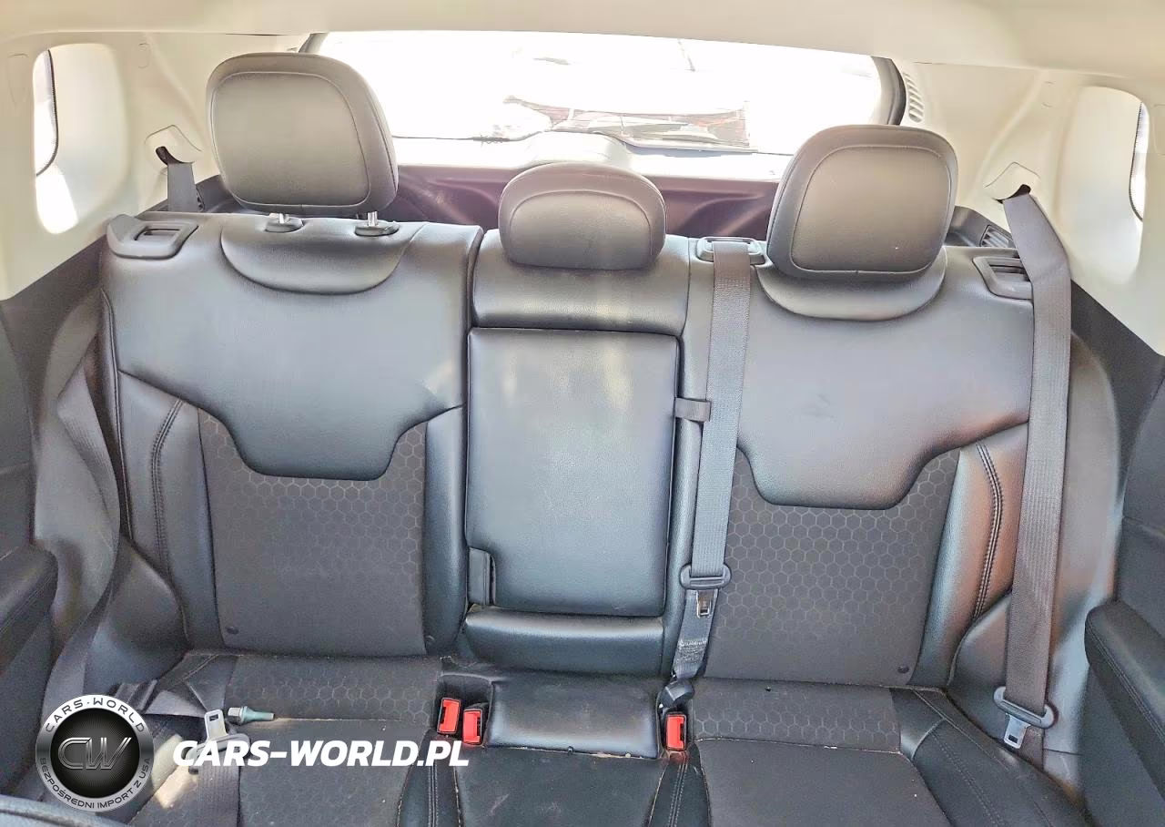 2021 Jeep Compass Latitude VIN:3C4NJCBB4MT526496 - 10