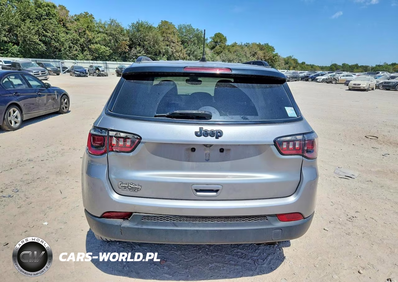 2021 Jeep Compass Latitude VIN:3C4NJCBB4MT526496 - 6
