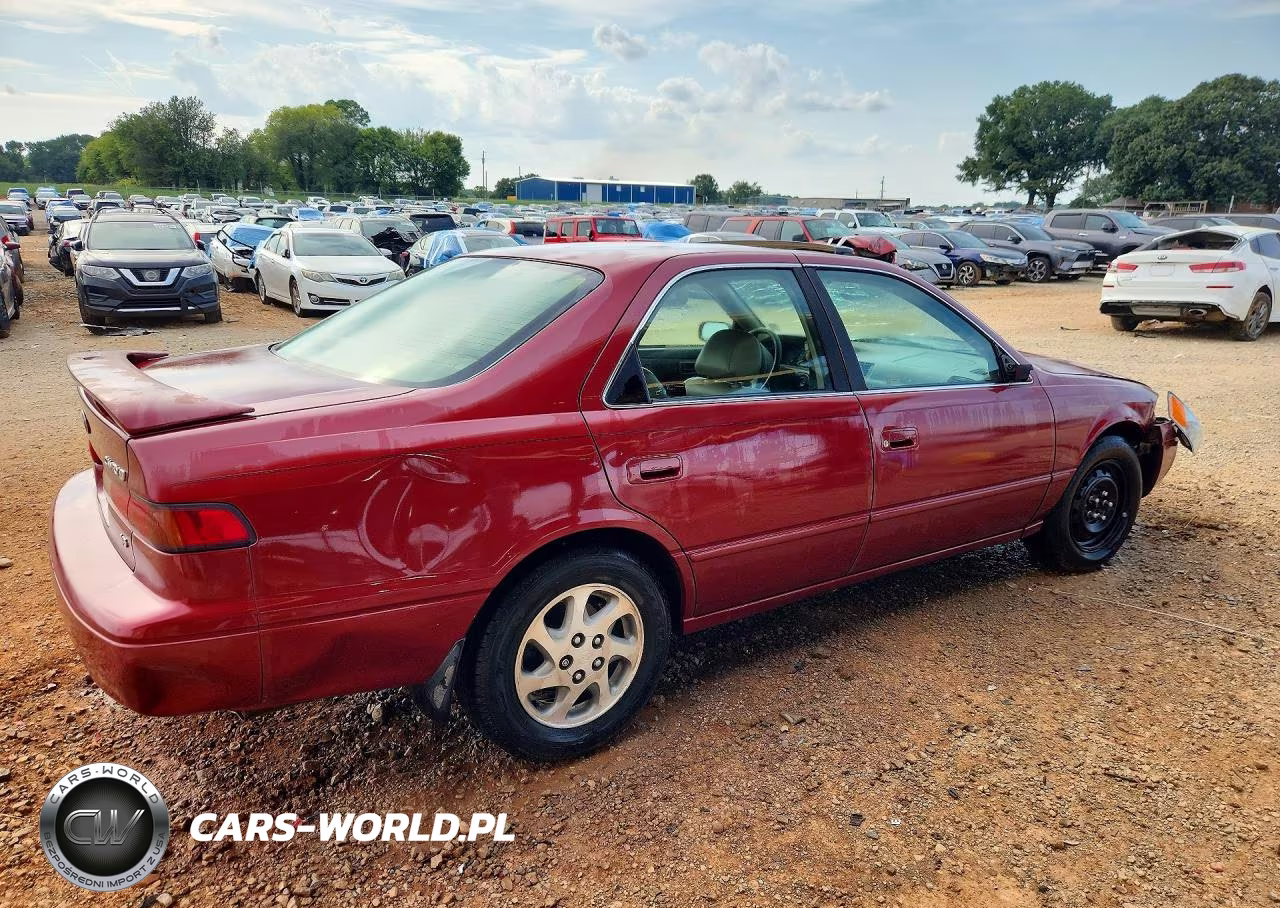 1997 Toyota Camry Xle V6 VIN:4T1BF22K2VU005021 - 3