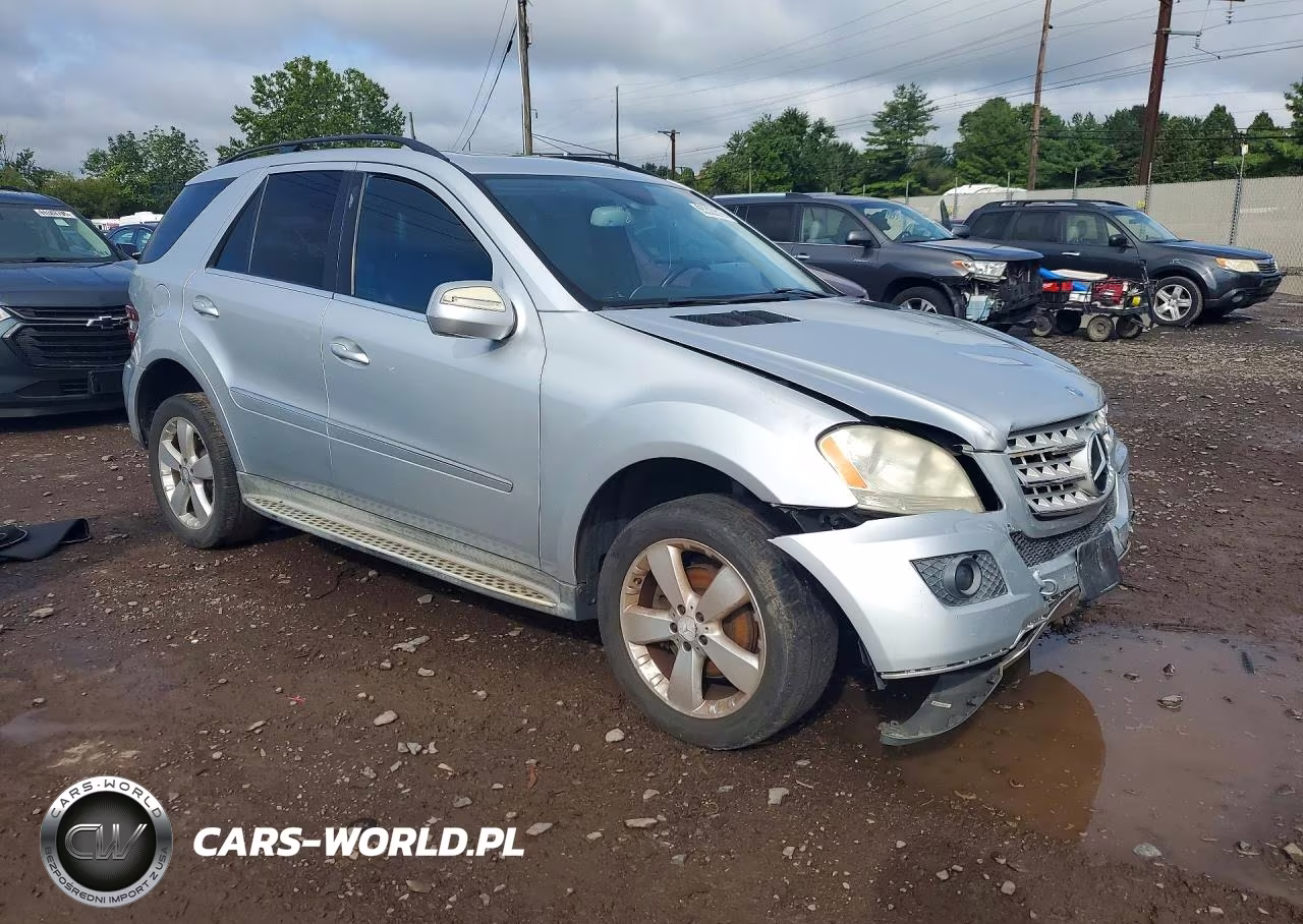 2010 Mercedes-Benz Ml 350 4Matic VIN:4JGBB8GBXAA606518 - 4
