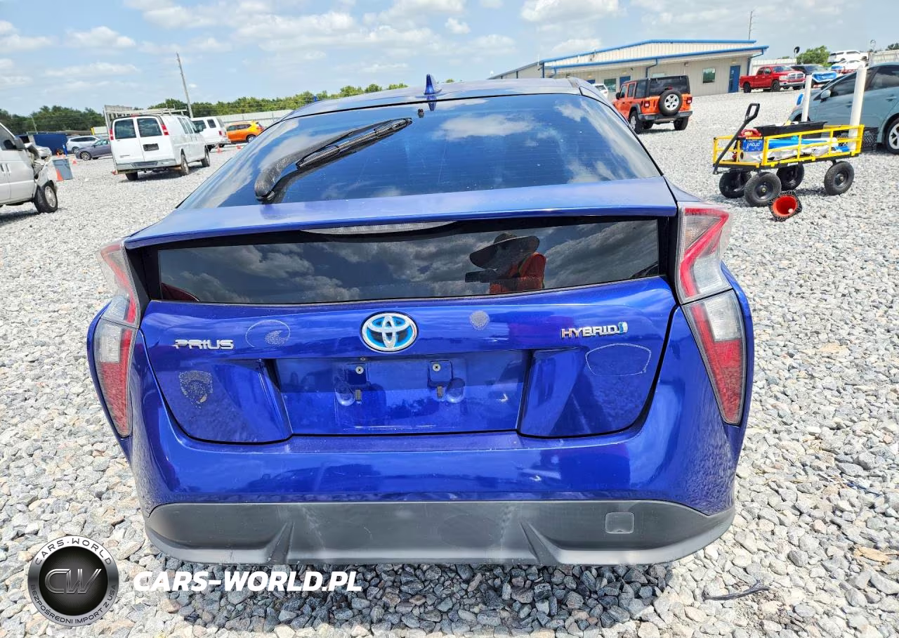 2017 Toyota Prius Four Touring VIN:JTDKARFU5H3529782 - 6
