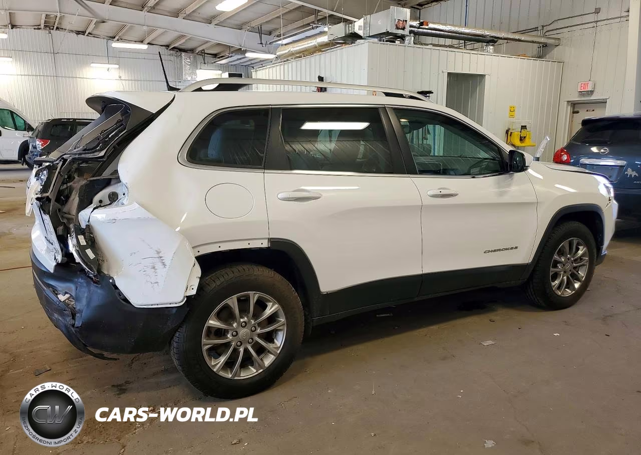 2021 Jeep Cherokee Latitude Lux VIN:1C4PJMMX9MD137110 - 3