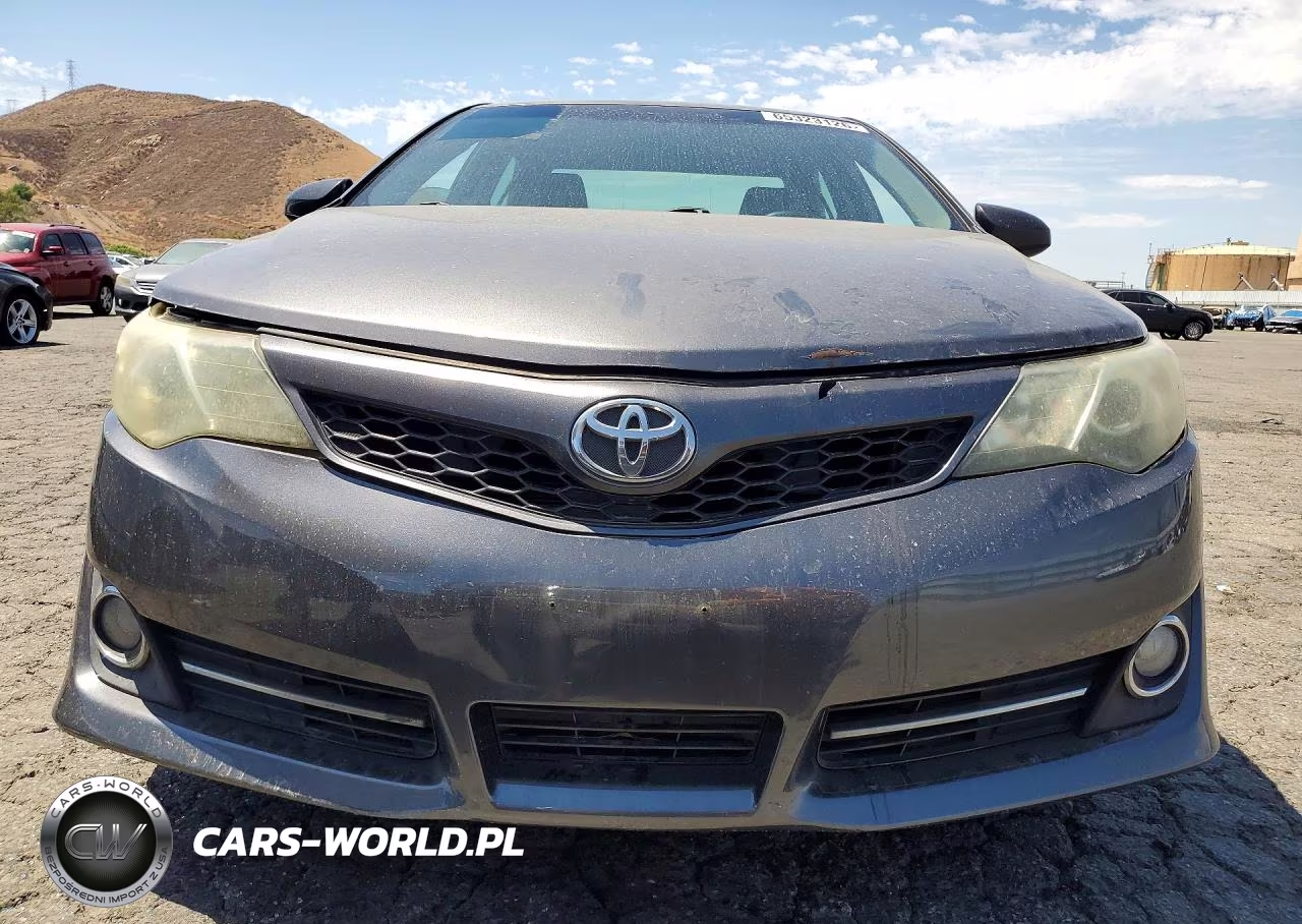 2014 Toyota Camry Se VIN:4T1BF1FK3EU369713 - 5