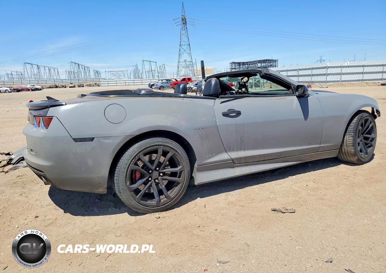 2011 Chevrolet Camaro 2Ss VIN:2G1FK3DJ1B9174668 - 3
