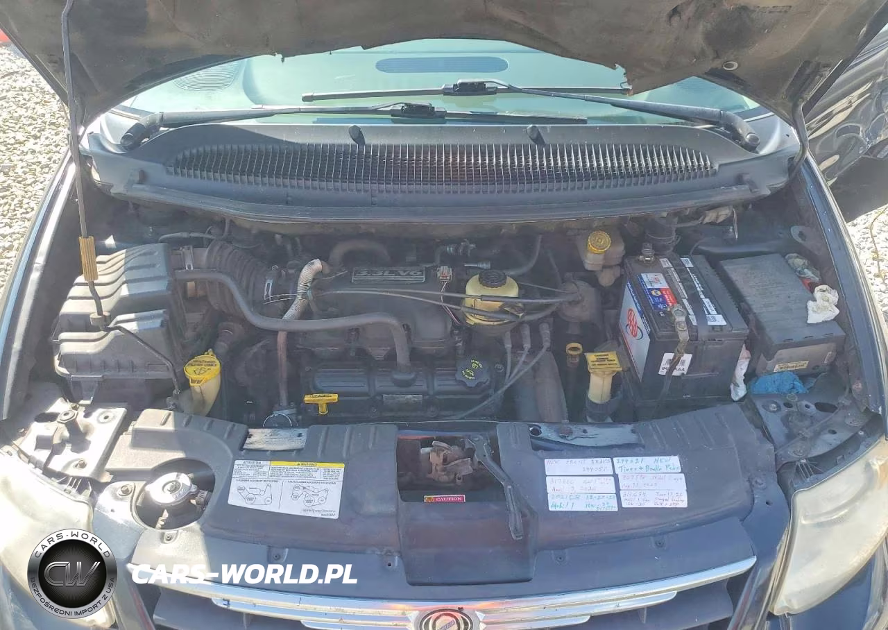 2005 Chrysler Town & Country Lx VIN:2C8GP44R25R473341 - 12