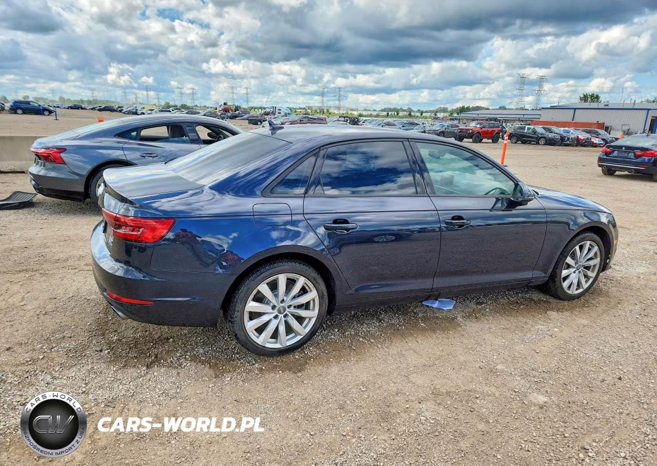 2017 Audi A4 Premium VIN:WAUANAF43HN031549 - 3
