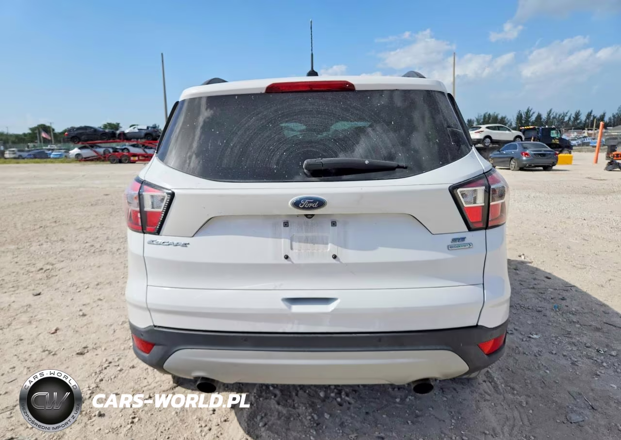 2017 Ford Escape Se VIN:1FMCU0GD6HUD64241 - 6