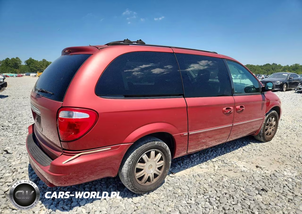 2005 Chrysler Town & Country Touring VIN:2C4GP54L85R536347 - 3
