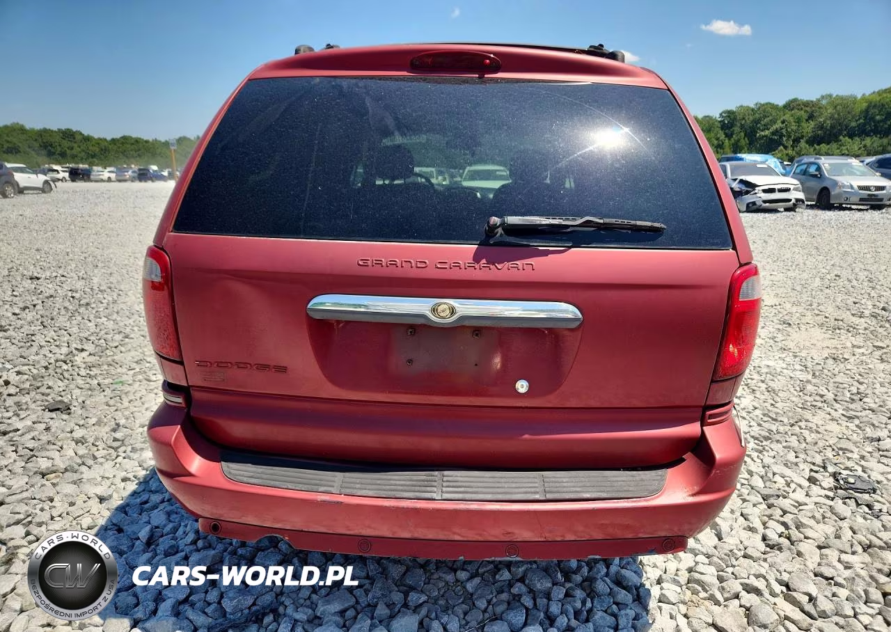 2005 Chrysler Town & Country Touring VIN:2C4GP54L85R536347 - 6