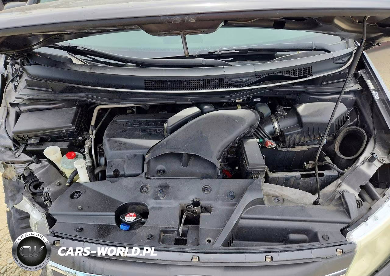 2013 Honda Odyssey Touring VIN:5FNRL5H9XDB042830 - 12