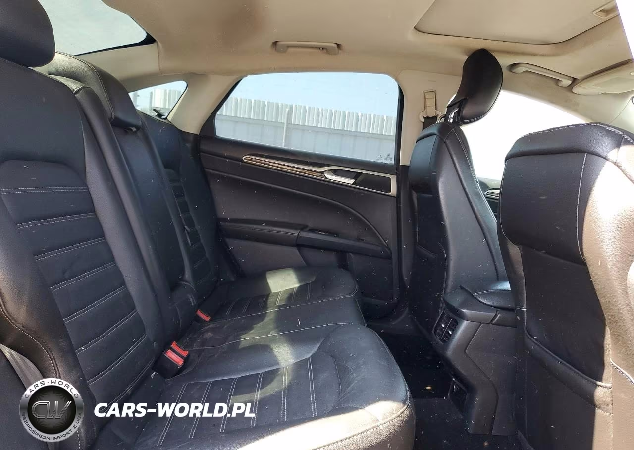 2014 Ford Fusion Se Phev VIN:3FA6P0PU2ER324658 - 10