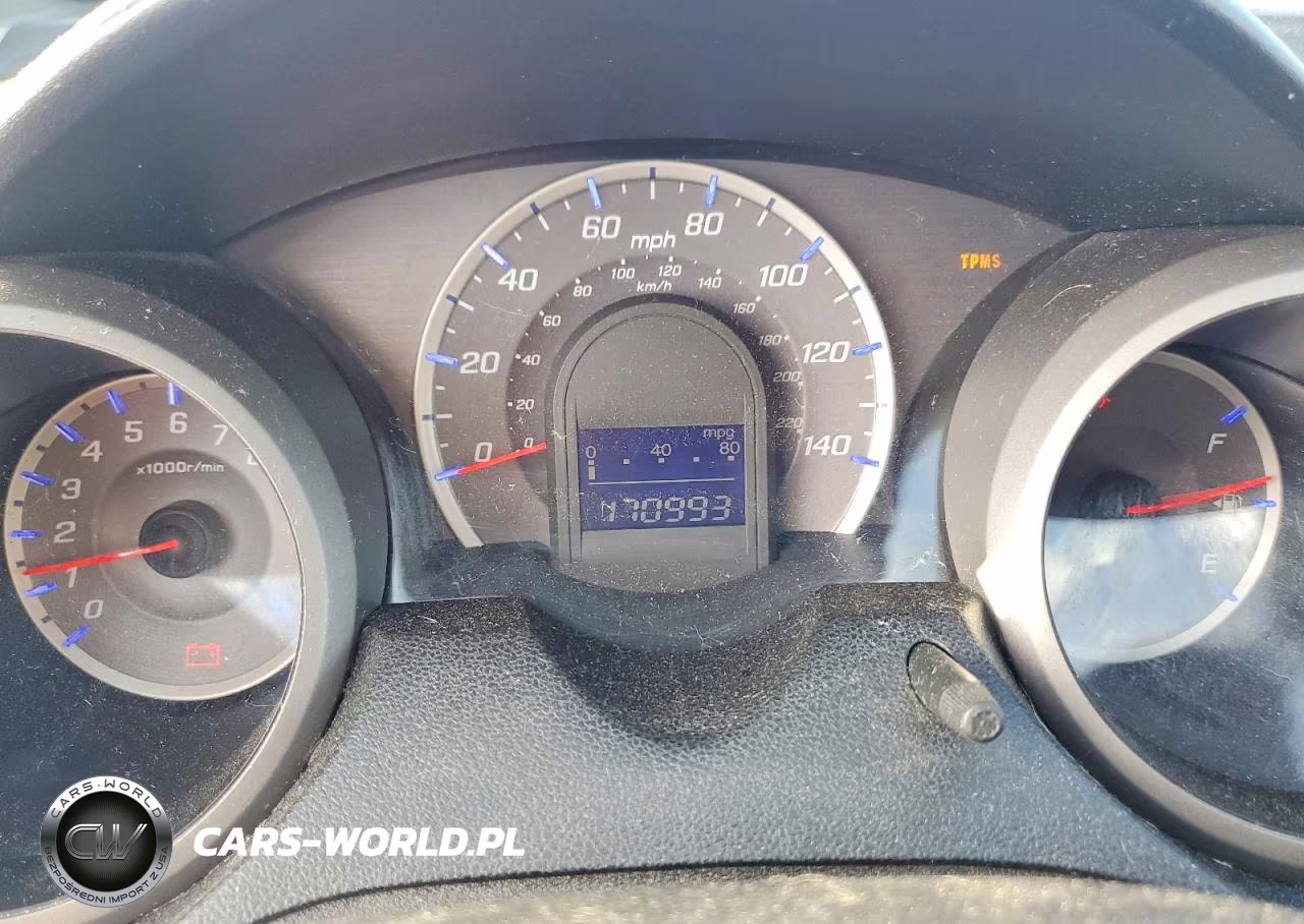 2010 Honda Fit VIN:JHMGE8H26AC015475 - 9
