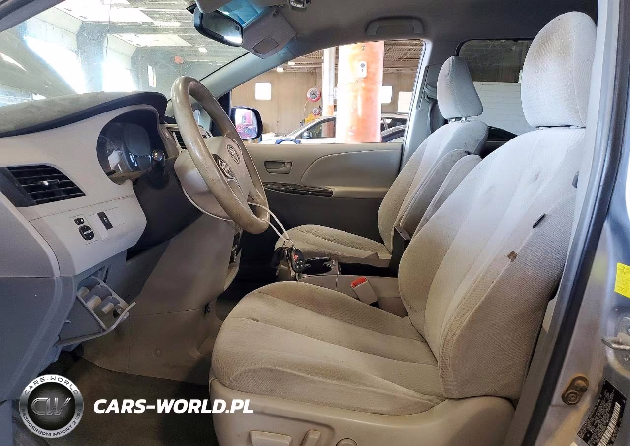 2011 Toyota Sienna Le VIN:5TDKK3DCXBS109929 - 7