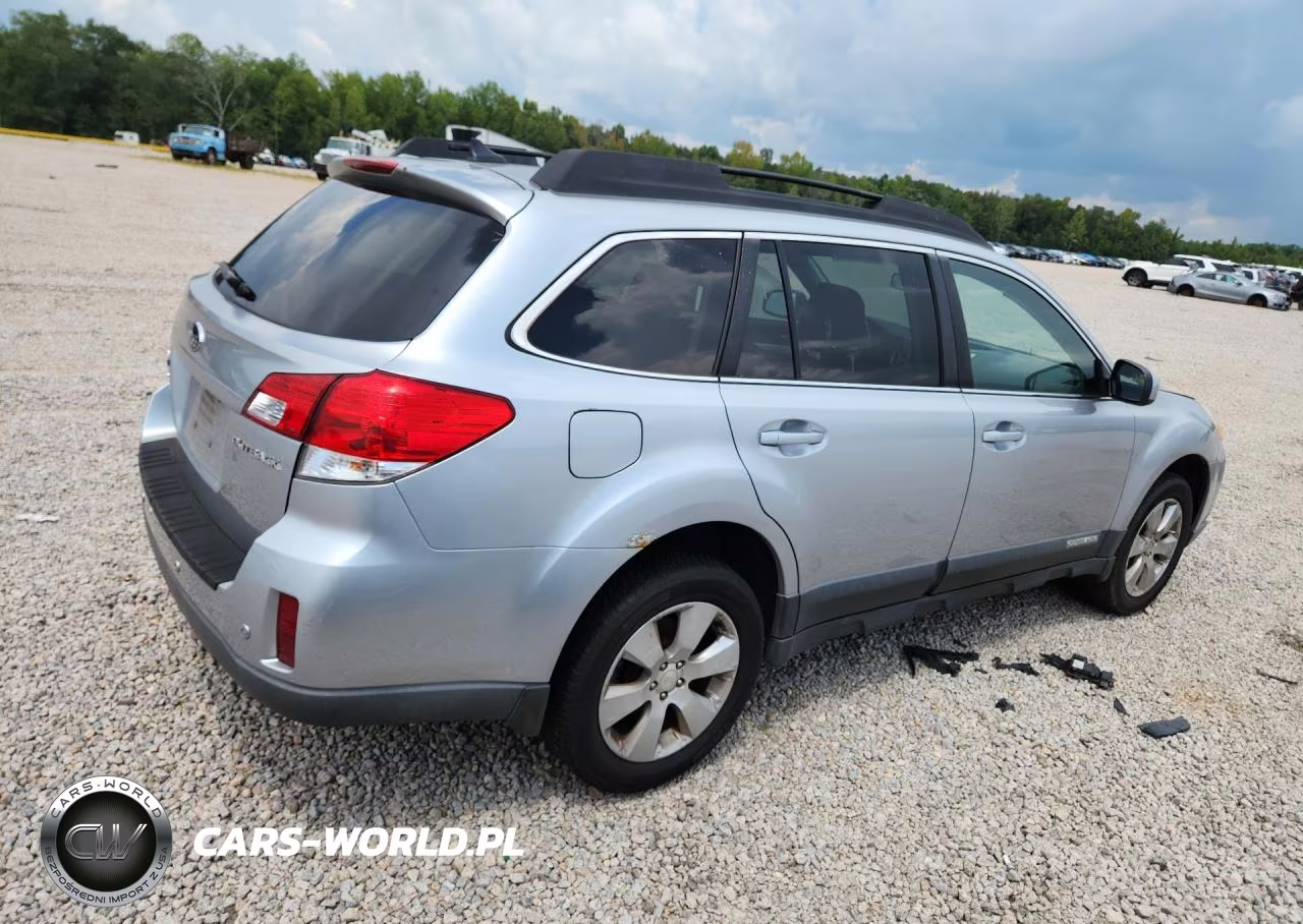 2012 Subaru Outback 2.5I Premium VIN:4S4BRCFCXC1245478 - 3