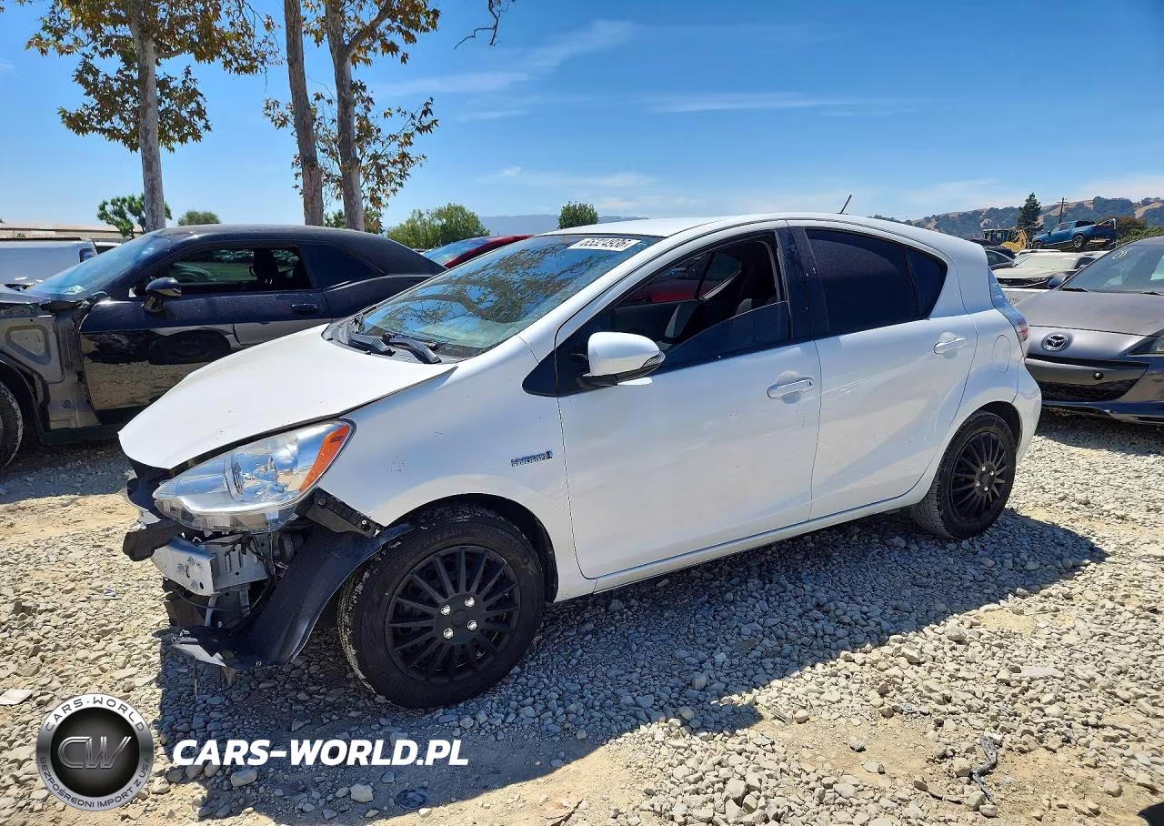 2013 Toyota Prius C One
