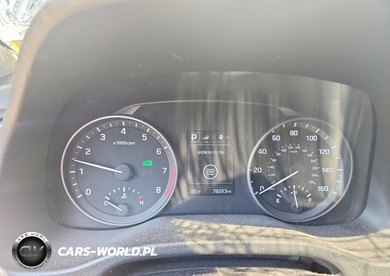 2018 Hyundai Elantra Value Edition VIN:KMHD84LF7JU501958 - 9