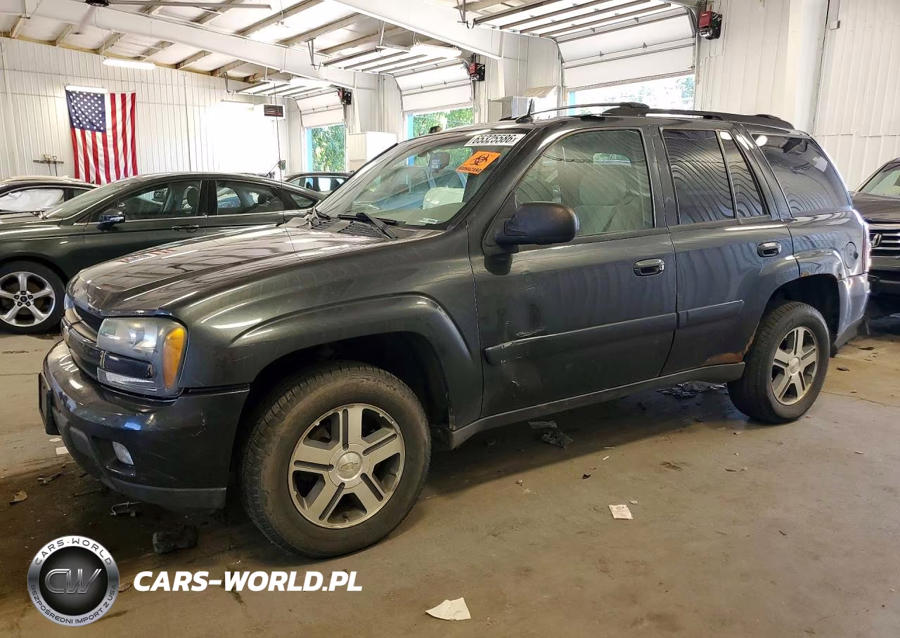 2005 Chevrolet Trailblazer Ls VIN:1GNDT13S252377427 - 1