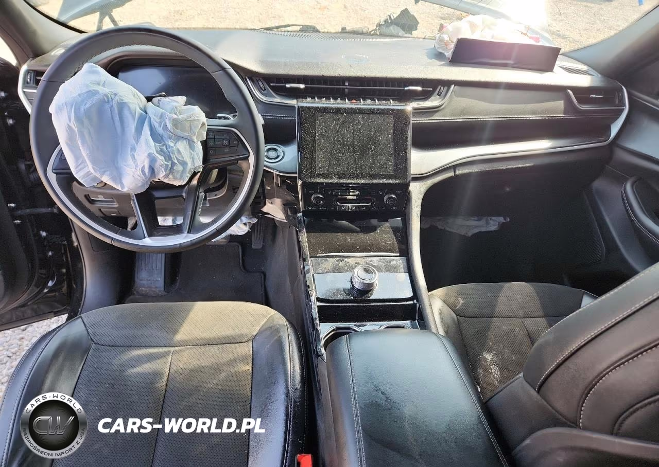 2023 Jeep Grand Cherokee Laredo VIN:1C4RJHAGXPC561135 - 8