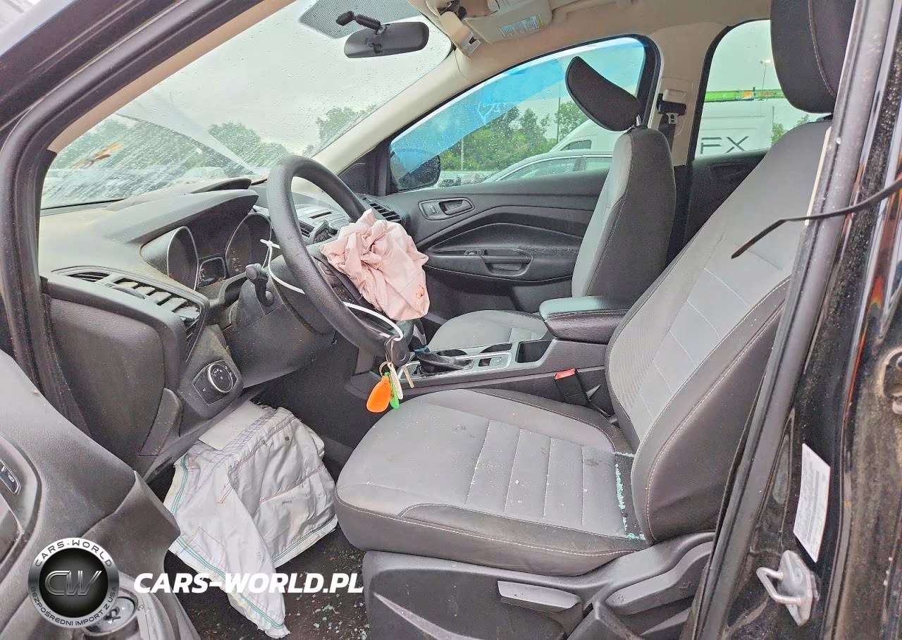2018 Ford Escape S VIN:1FMCU0F7XJUA51081 - 7