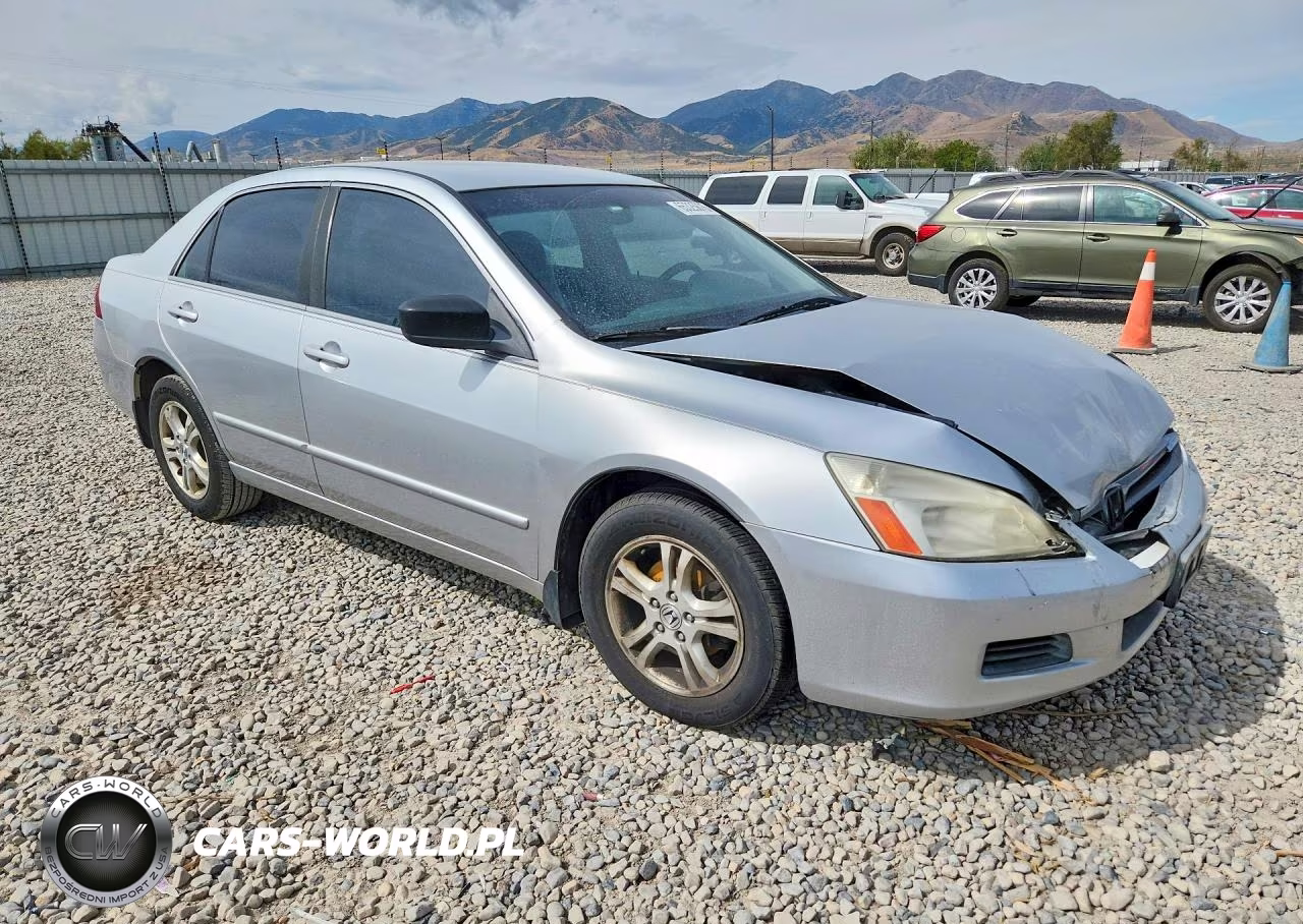 2007 Honda Accord Se VIN:JHMCM56327C015221 - 4