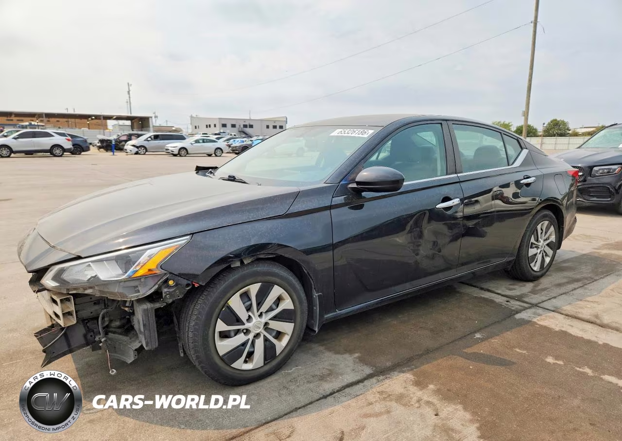 2019 Nissan Altima S – zdjęcie 1 z 13