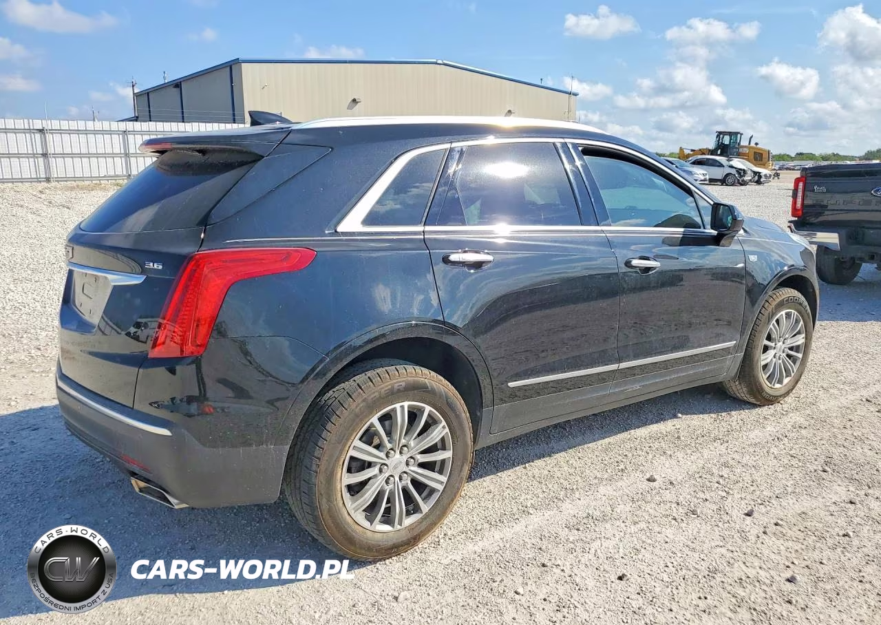 2018 Cadillac Xt5 Luxury VIN:1GYKNCRS1JZ166843 - 3