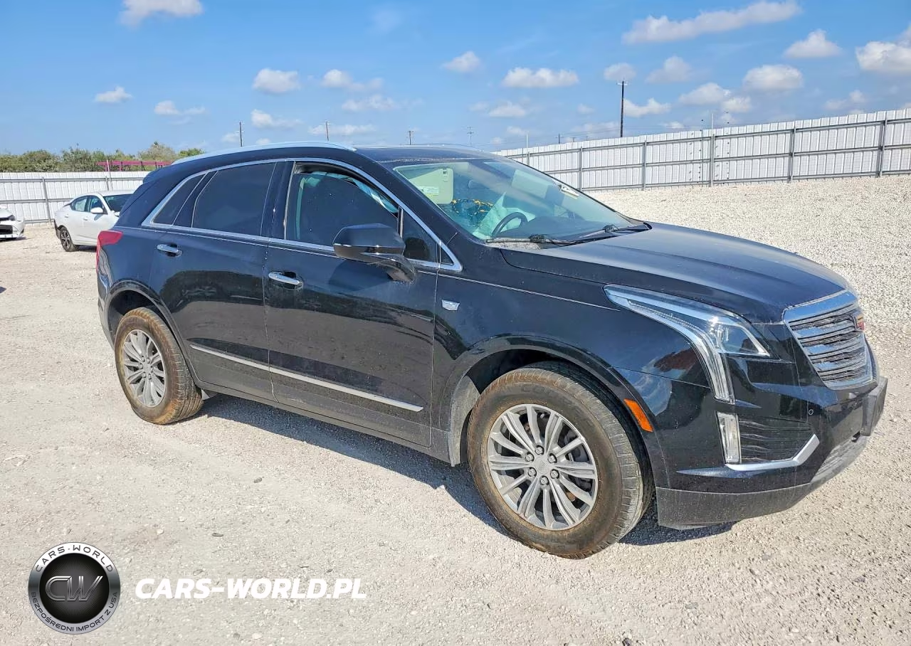 2018 Cadillac Xt5 Luxury VIN:1GYKNCRS1JZ166843 - 4