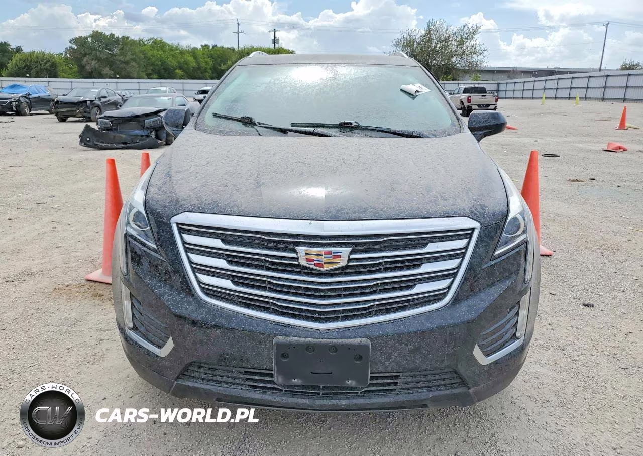 2018 Cadillac Xt5 Luxury VIN:1GYKNCRS1JZ166843 - 5