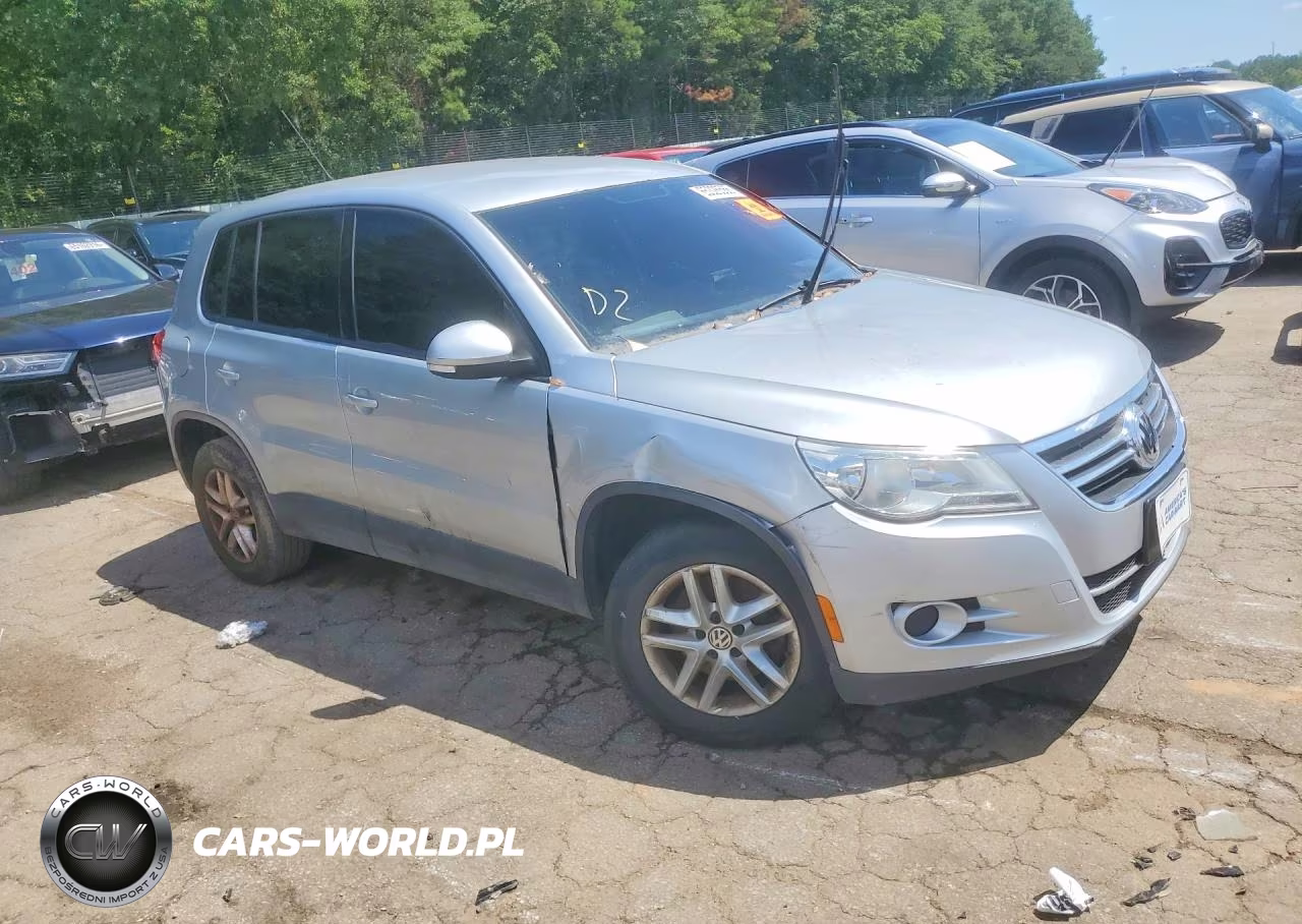 2011 Volkswagen Tiguan S VIN:WVGAV7AX0BW515652 - 4
