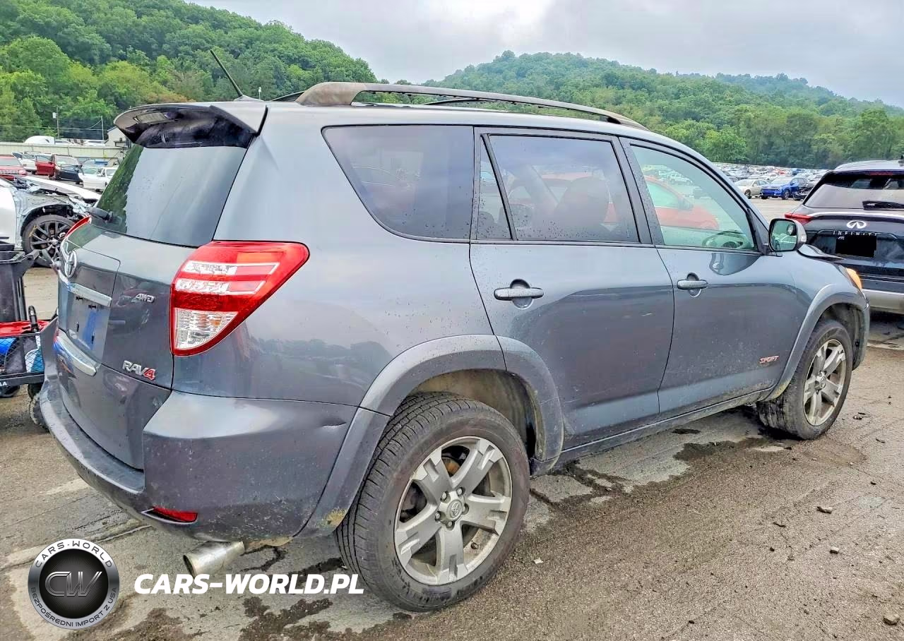 2010 Toyota Rav4 Sport VIN:JTMRK4DV8A5086421 - 3