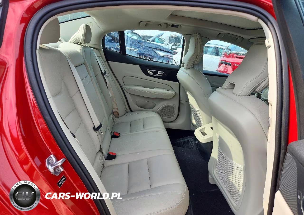 2019 Volvo S60 T6 Momentum VIN:7JRA22TK7KG005764 - 10