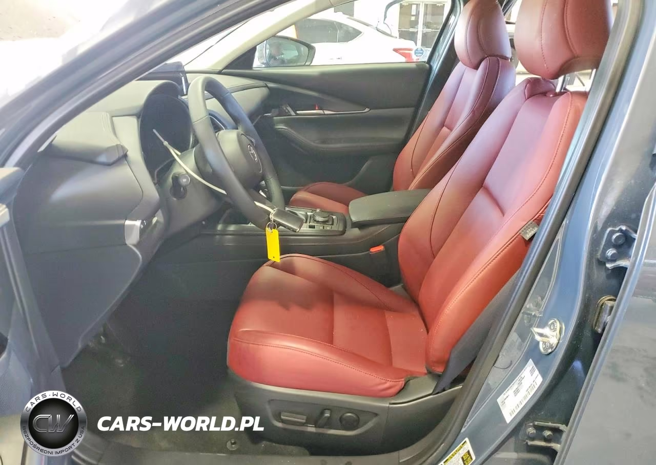 2026 Mazda Cx-30 Preferred VIN:3MVDMBCLXTM136983 - 7