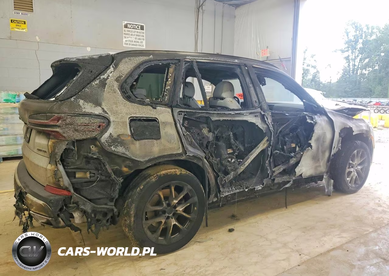 2024 BMW X5 xDrive40I VIN:5UX23EU09R9S74554 - 3