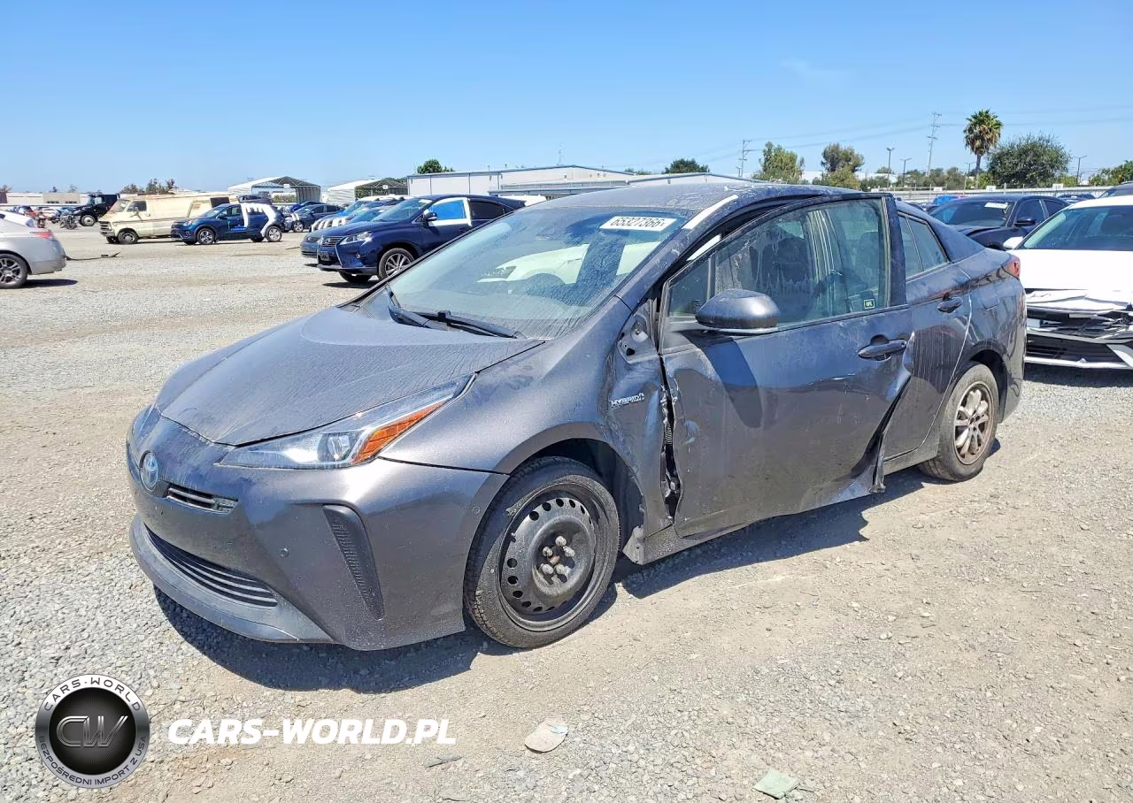 2021 Toyota Prius Le – zdjęcie 1 z 12