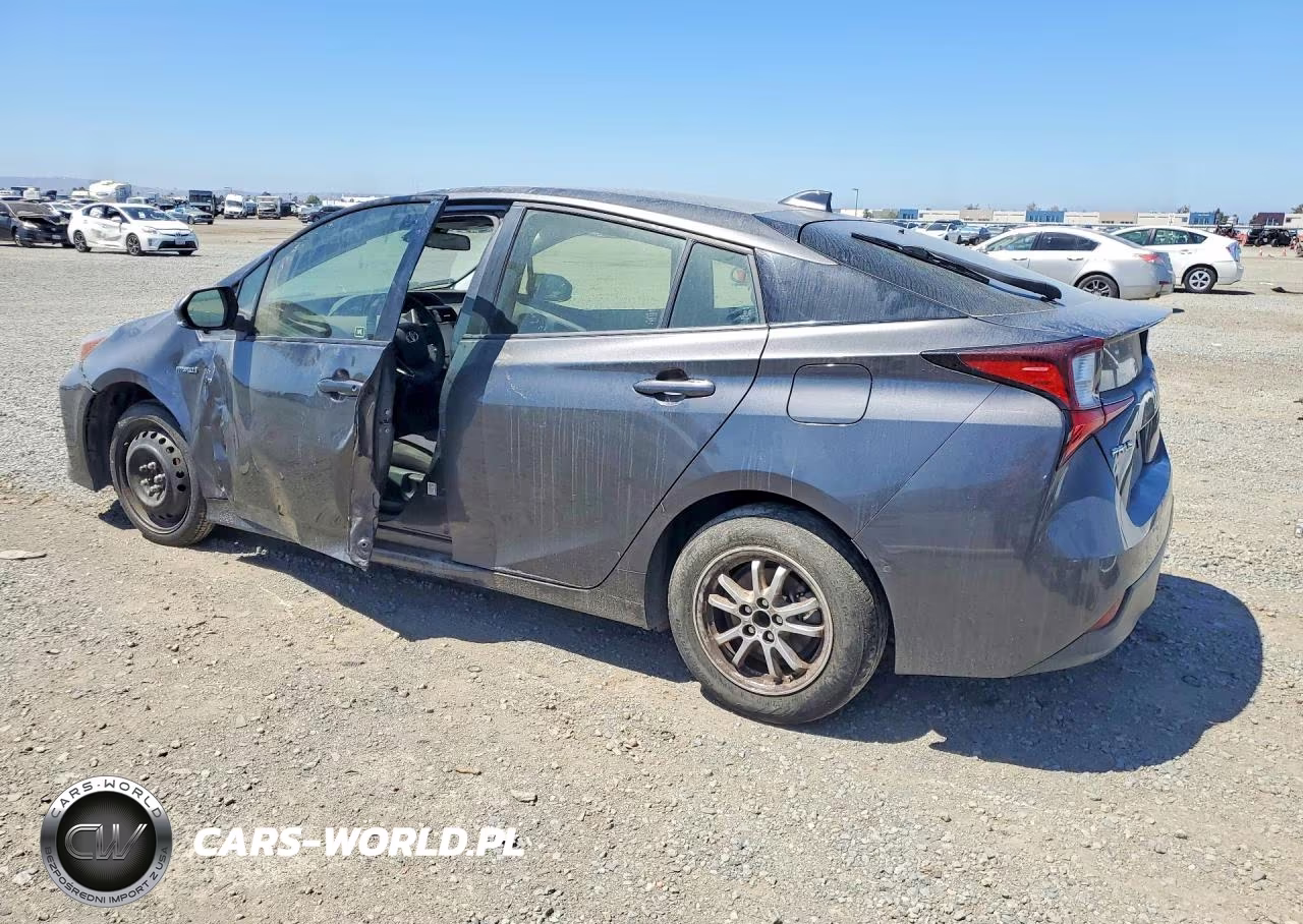 2021 Toyota Prius Le VIN:JTDKAMFU9M3149261 - 2